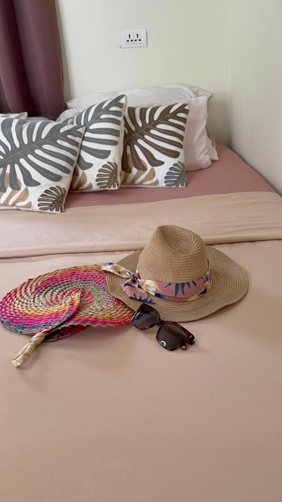 Parrots Boutique Resort ซาน วิเซนเต ภายนอก รูปภาพ